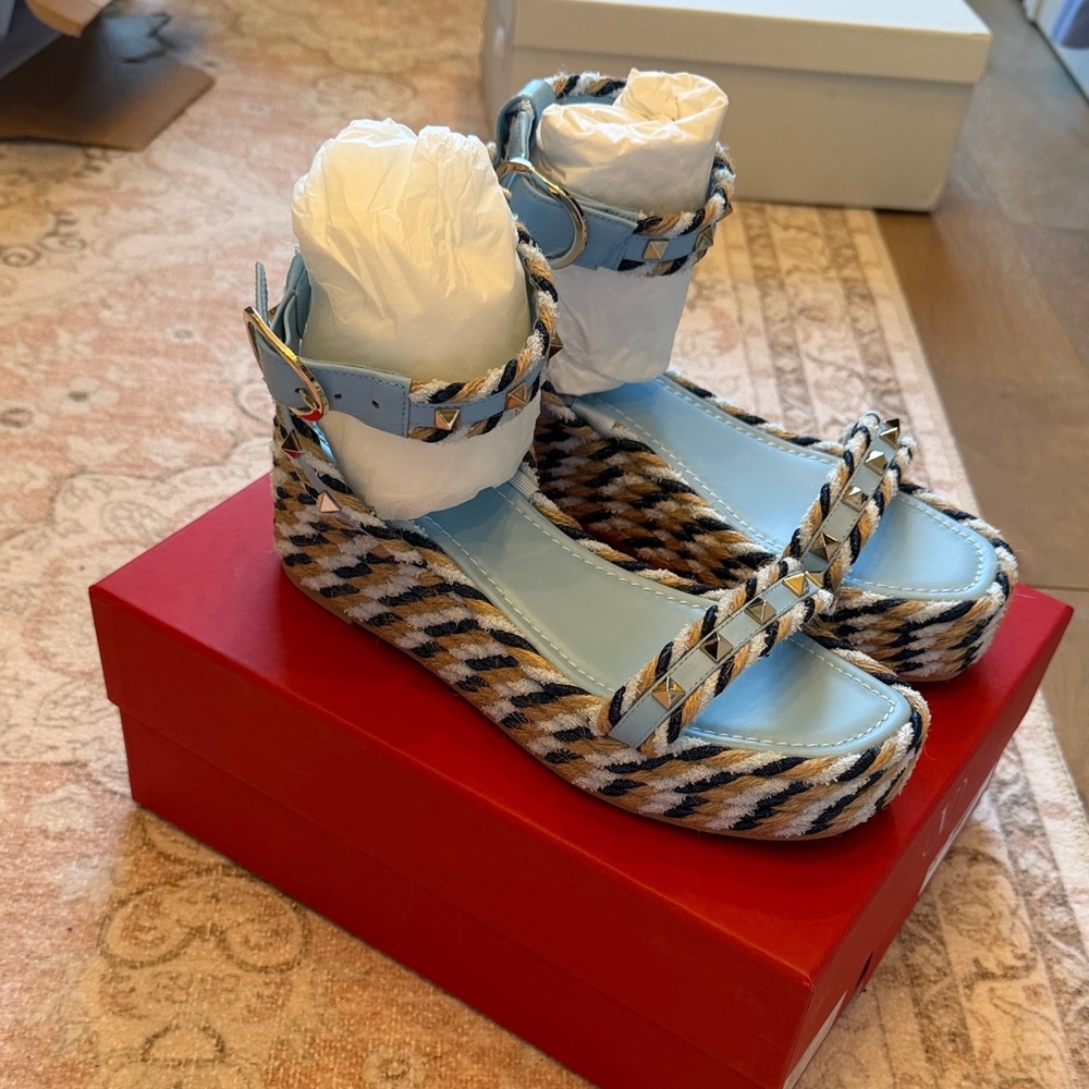 Valentino Women's Blue and Black Patterned Sandals - Picture 3 of 5